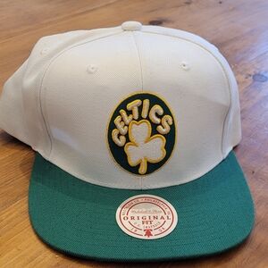 Mitchell & Ness White and Green Celtics Snapback Hat